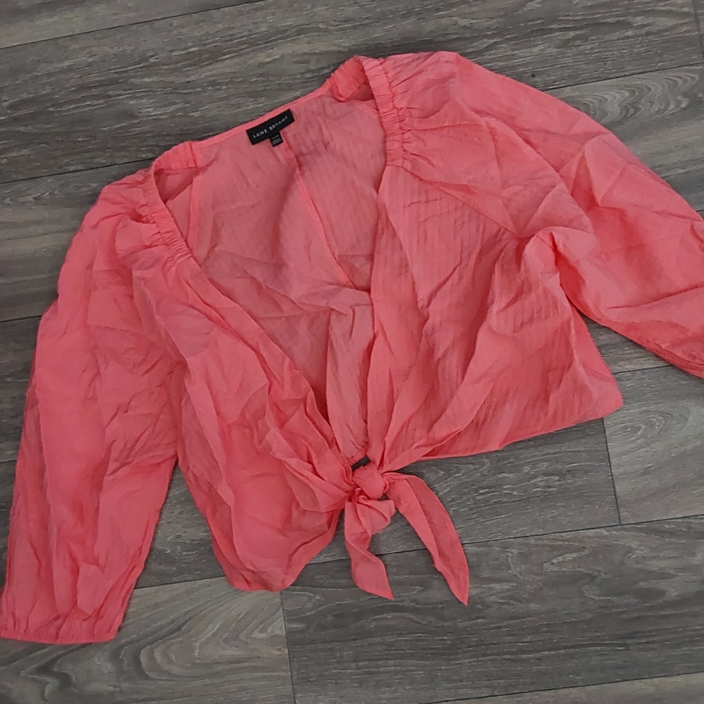 Lane Bryant coral plus size 22/24 front tie blouse shrug